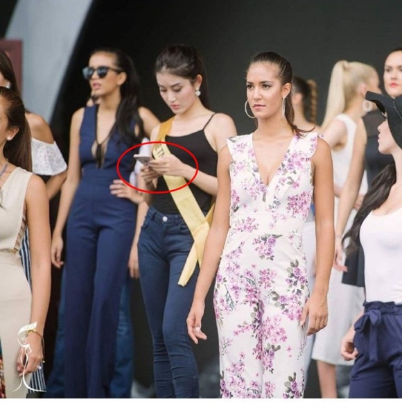 Hàng loạt bằng chứng tố Huyền My chỉ xứng dừng chân ở Top 10?